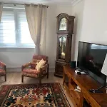 75 M2 - Private House