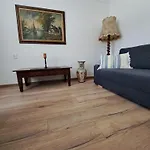 75 M2 - Private House 公寓