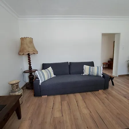 Apartman 75 M2 - Private House Rumia