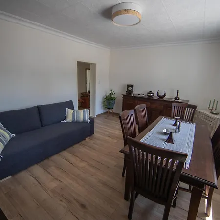 75 M2 - Private House *